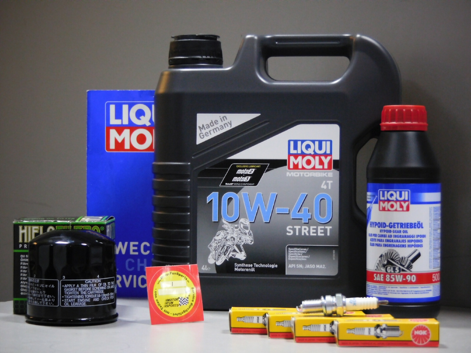Maintenance Set Honda VF 1100 Oil Filter Spark Plug Service Inspection