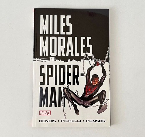 Miles Morales Spider-Man & Spiderman Mysterio Rising Marvel Graphic Novel Book - Picture 10 of 12