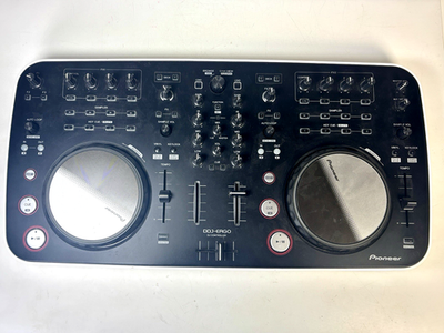 パイオニア　DDJ-ERGO-v Pioneer DDJ-ERGO-V DJ Controller 2-Channel USB MIDI Serato Traktor