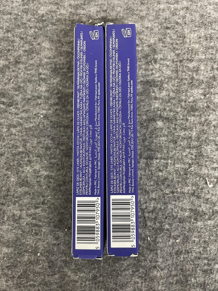 Lápiz delineador de ojos Eyeko Black Magic negro negro color intenso dúo 0,25 g cada uno nuevo Foto 2 de 4