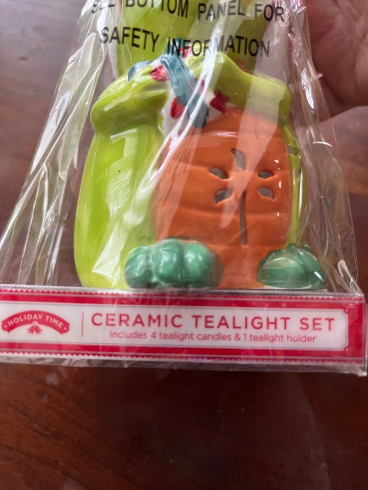 Juego de 4 velas de té de cerámica de dinosaurio Holiday Time 1 soporte NUEVO Santa Dino Foto 2 de 4