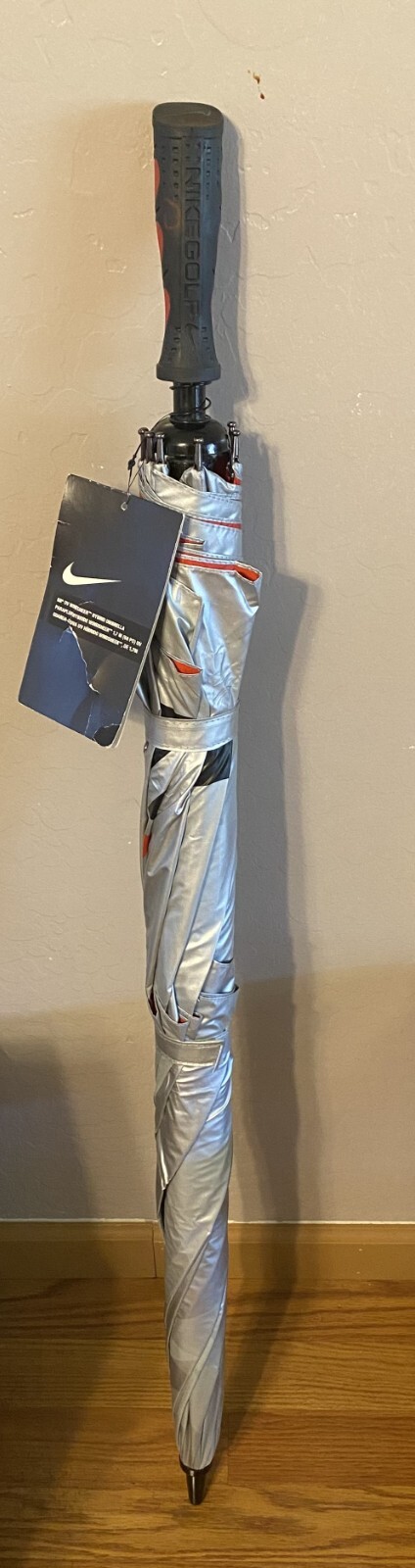 Rare New with Tag 54" Nike Golf VRS Umbrella
