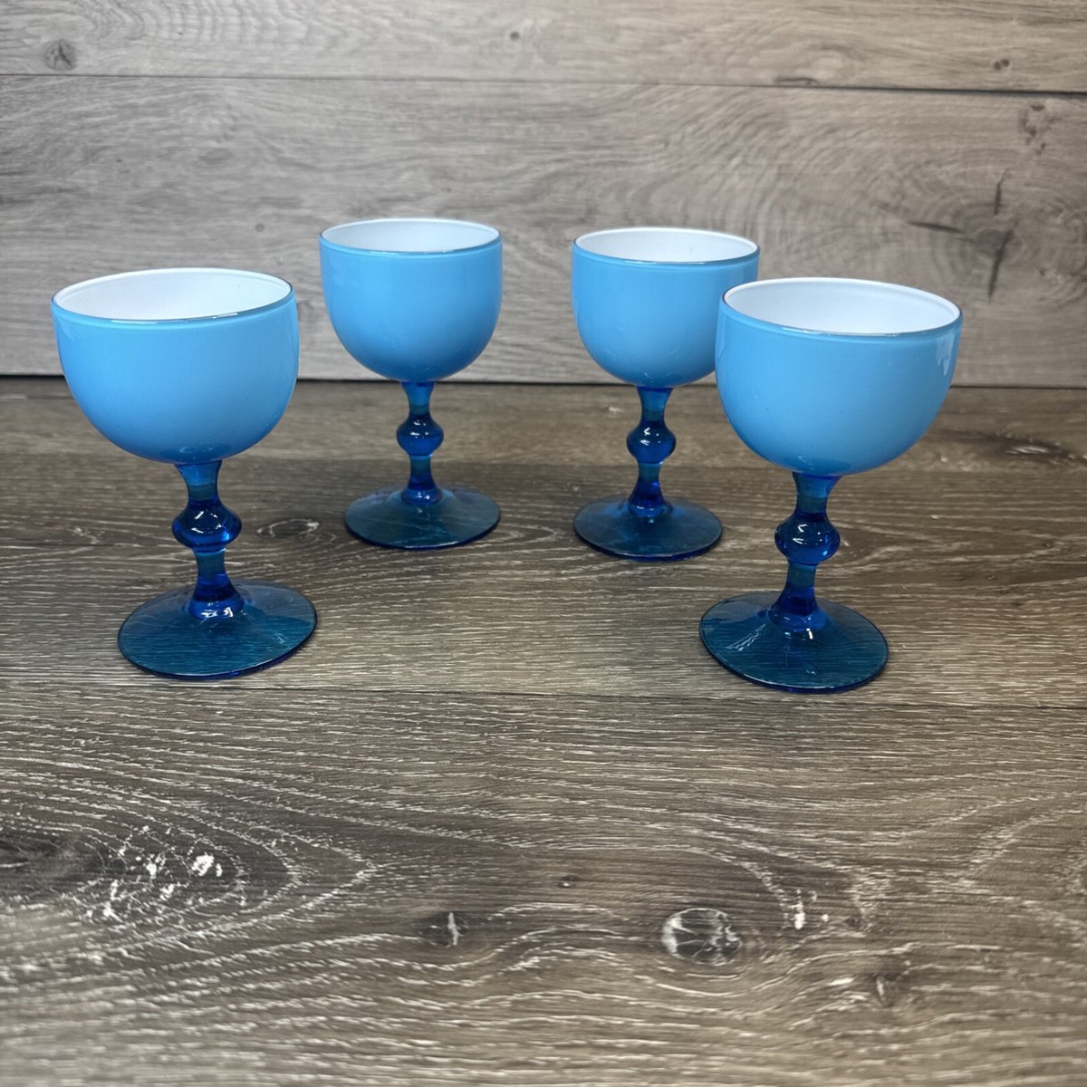 Carlo Moretti Murano Blue & White 4-1/4” Wine Goblet 3 fl oz