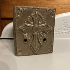 Scentsy DSW-CHAR collectable full size warmer. brown cross NO TOP 