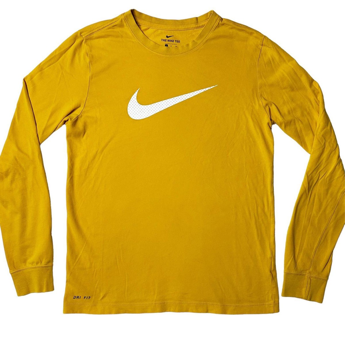 Nike Dri Fit Long Sleeve Swoosh Nike Tee Shirt in Gold Mens S