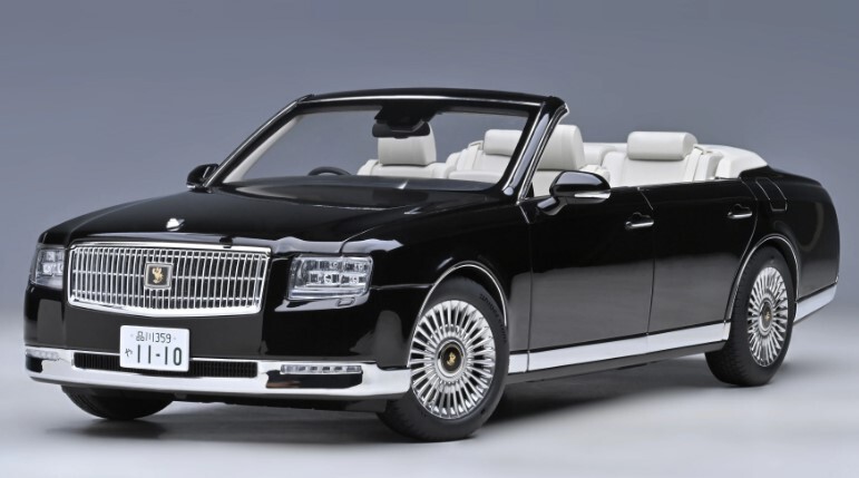79531 AUTOart 1:18 Toyota Century Convertible (KAMUI Eternal Black