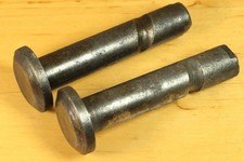 Original. Wehrmacht Vw Kdf Kbelwagen Type 82 Front Axle Kingpin 2 Pieces Original. Wehrmacht Vw Kdf Kbelwagen Type 82 Front Axle Kingpin 2 Pieces