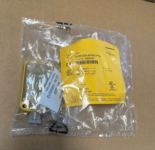 Turck - BC20-Q20-AP4X2-H1141 - Capacitive Proximity Sensor 20mm PNP