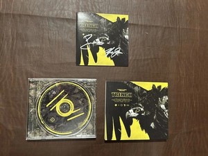 じ*ん様 トゥエンティ・ワン・パイロッツ　直筆サイン入りCD　21 PILOTS Twenty One Pilots - Clancy (Signed CD) - Amazon.com Music