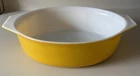 Vintage Pyrex #045 Daisy Sunflower Yellow 2.5 Qt Casserole Dish w/o Lid