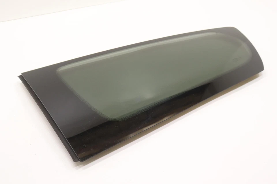 2017 - 2025 CHRYSLER PACIFICA REAR LEFT SIDE QUARTER WINDOW GLASS OEM 68238495AC - Image 2 of 4