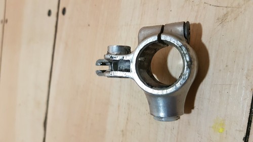 1983 Honda ATC200E Big Red OEM LEFT HANDLEBAR BRACKET, 53172-958-000 - Picture 5 of 5