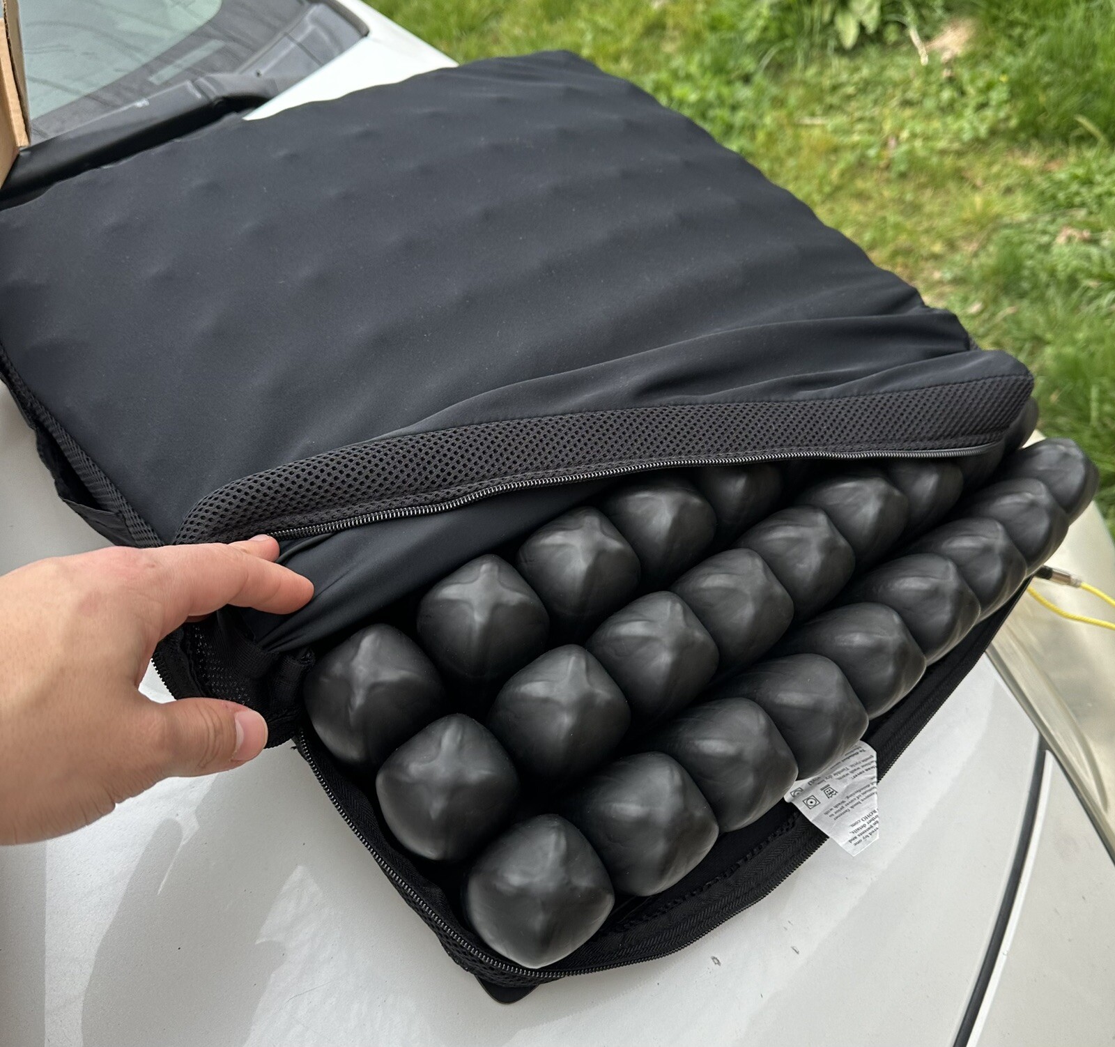 ROHO 1R109C High Profile Air Wheel Chair Cushion 18.25” x 16.50” x 4.25