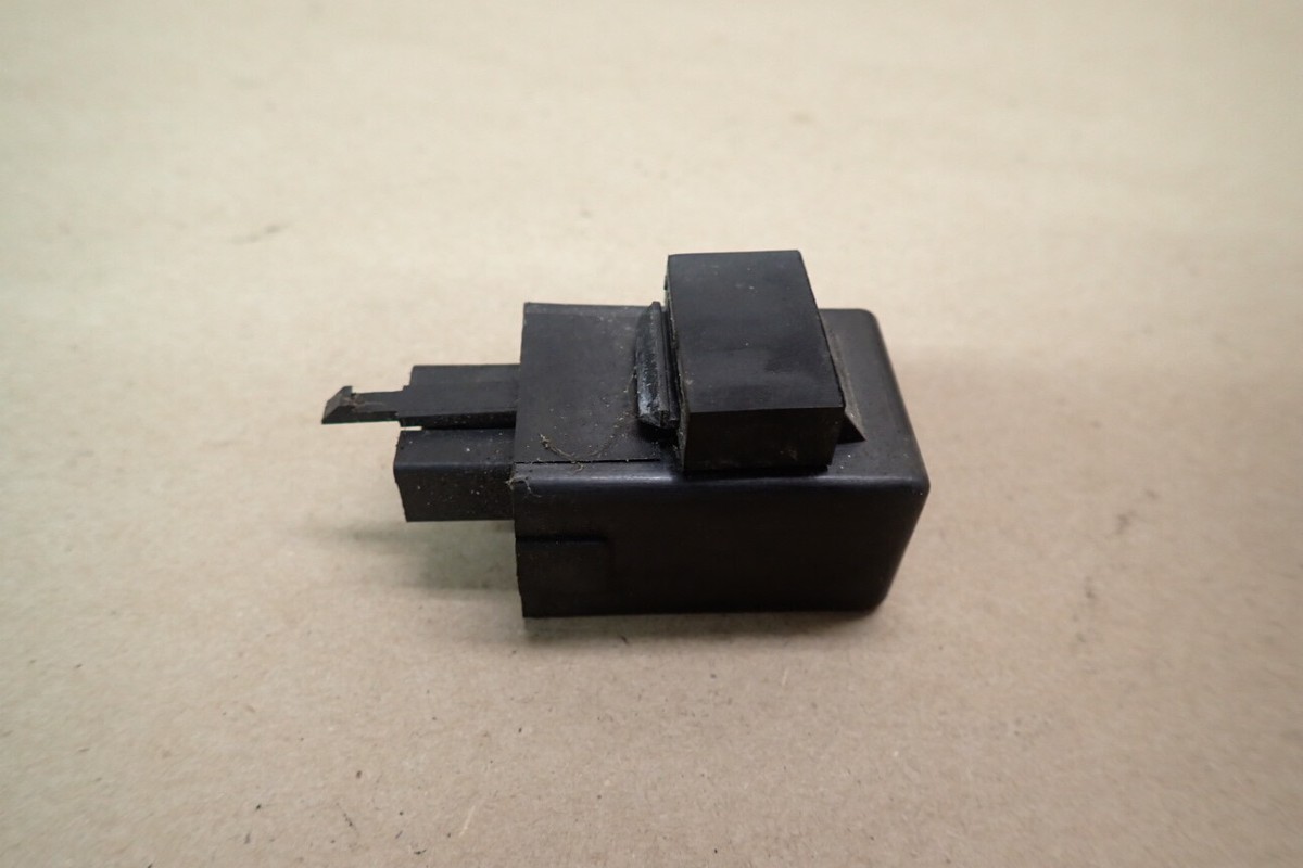 1991 KAWASAKI NINJA ZX6 ZX600 C OMRON FLASHER RELAY SENSOR | eBay