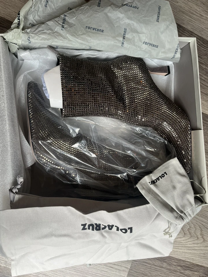 Lola Cruz Plomo 枪金属踝靴 水钻 水晶皮革 麂皮绒 全新带盒 尺寸 40 — 第 2/4 张图片