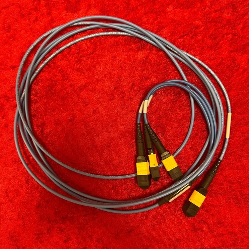 P11815-001 P12496-001 HPE 24Fiber MPO/3x12 Fiber MPO 3M Cable - Picture 2 of 3