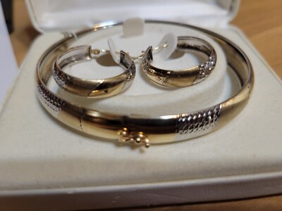 JCPenney Bangel Bracelet Earring Set Gold Silver