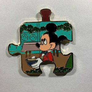 2019 Disney Mickey's Christmas Carol Mystery Puzzle Pin ...