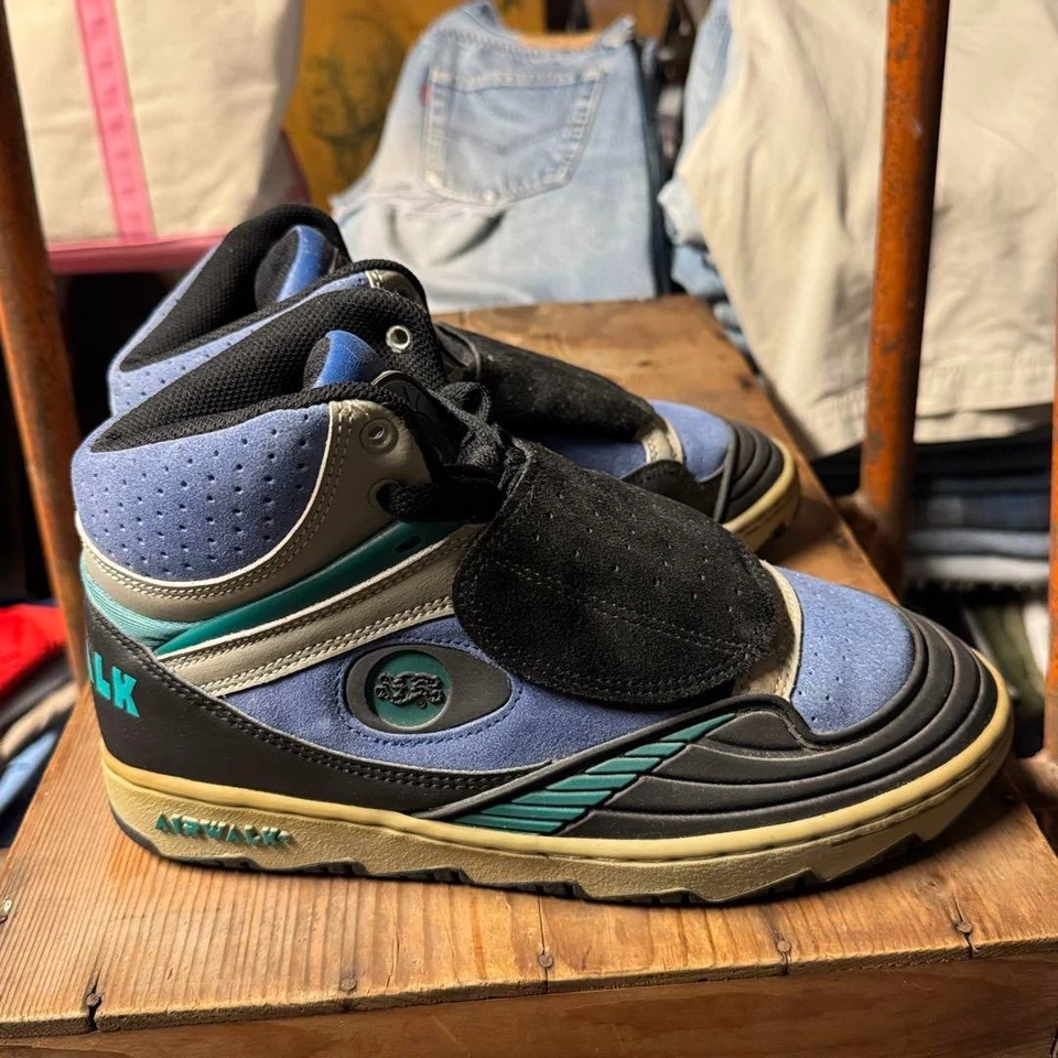 Airwalk Velocity Skater Zapatillas Zapatos tamaño US9 26 cm Azul Negro artícu... - Imagen 3 de 4