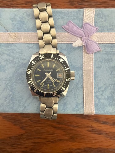 La Rochelle mechanical divers watch
