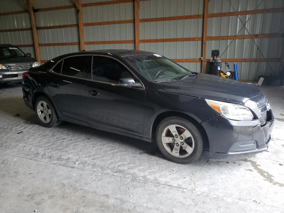 Conjunto de filtro de aire usado se adapta a: Chevrolet Malibu VIN 2013 1 cuarto dígito nuevo estilo Foto 4 de 4
