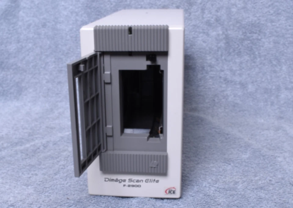 MINOLTA DiMAGE Scan Elite F-2900 Film Scanner F2900 - Image 4 of 4