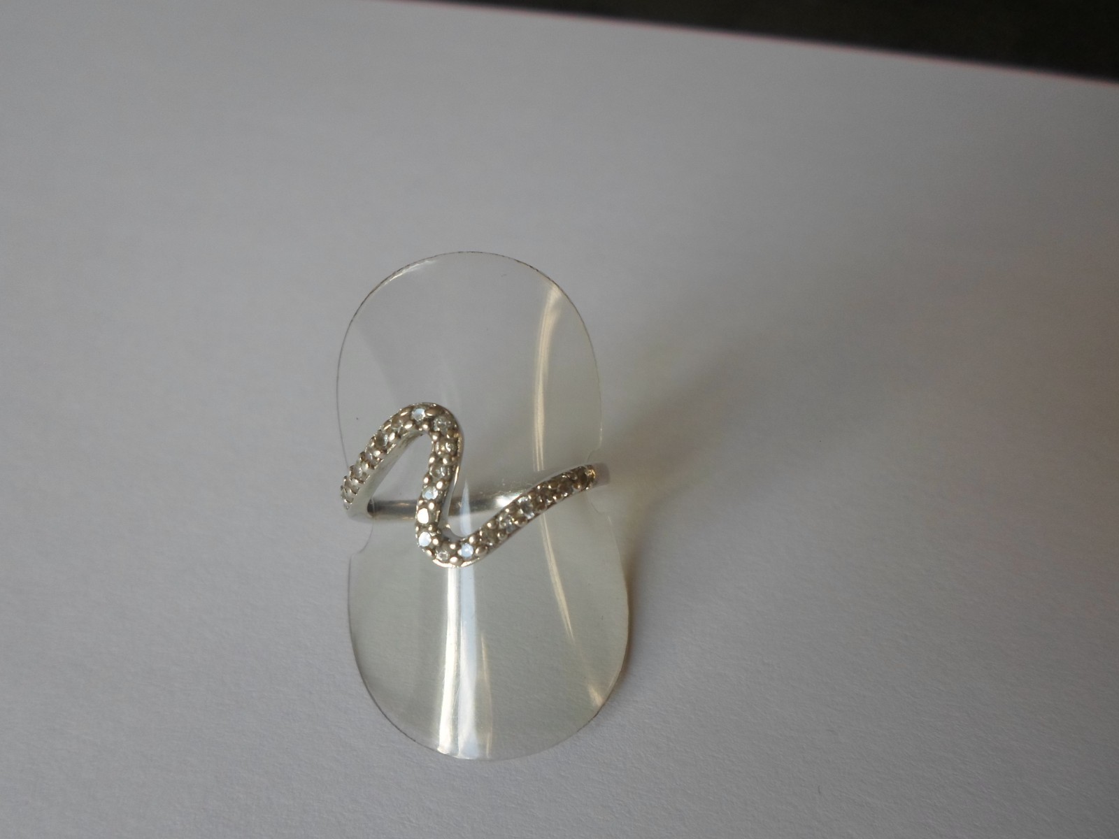 solid silver ring, zirconium paved wave, size 56 - image 9