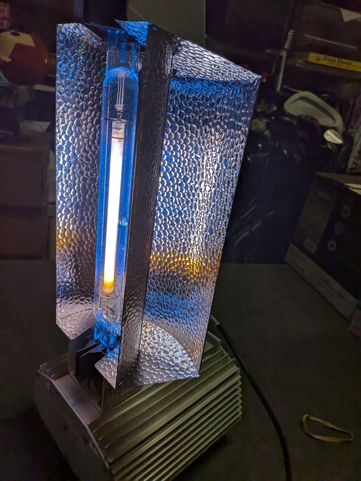 Hydrofarm Phantom 50 Series DE Open Lighting 1000W 208V/240V, PHB5015/PHRW010 - Image 2 of 4