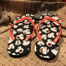 Mens 9/ Disney flip flops / new