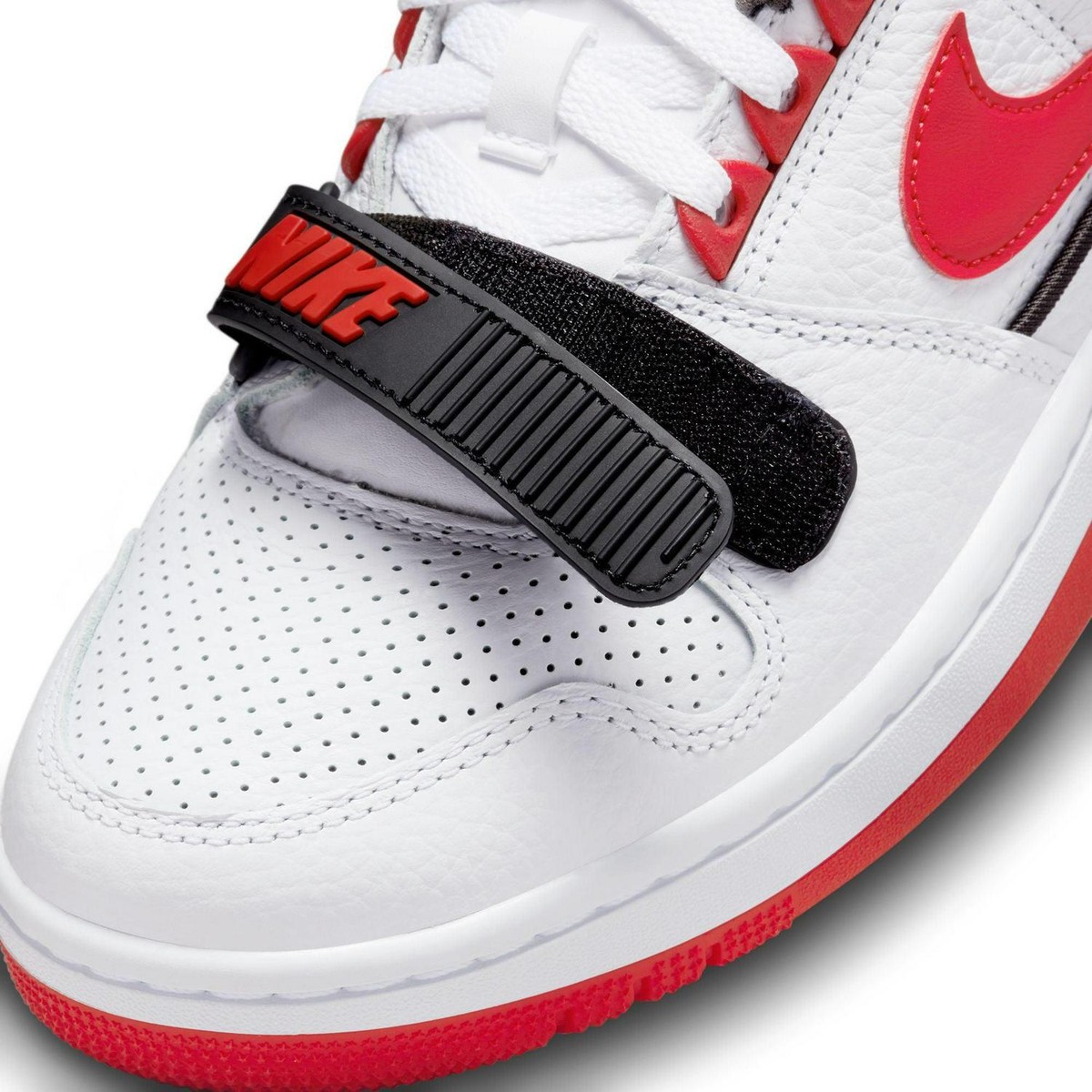 NIKE　 AIR ALPHA FORCE 88　DZ4627-100　28cm Nike Air Alpha Force 88 University Red White DZ4627-100 Shoe