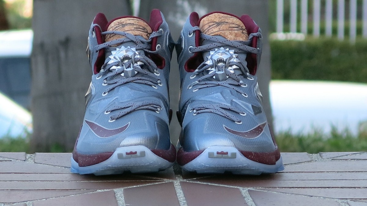 シューズ(男性用) Nike Lebron No.17 31cm US13 NIKE LEBRON James XIII 13 GS UNRELEASED BLUE WHITE BLACK 808709 sz