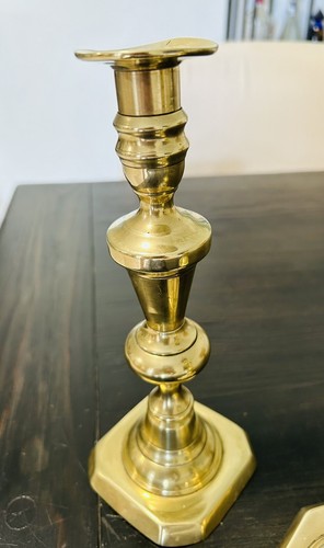 late Georgian brass Candlestick pair, medium 9.5 inch, 19th century - Picture 4 of 8