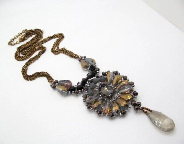 Impresionante collar vintage de cadena Rolo y caja de cristal púrpura iridiscente