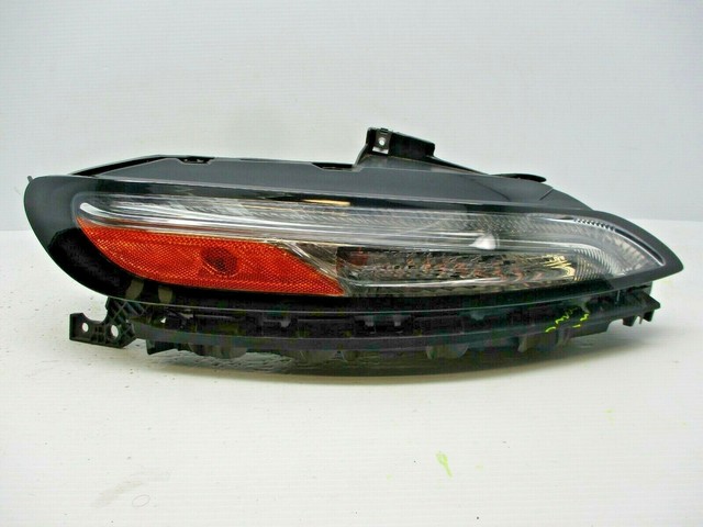 OEM 2014 2015 2016 2017 Jeep Cherokee Right Turn Signal DRL Light
