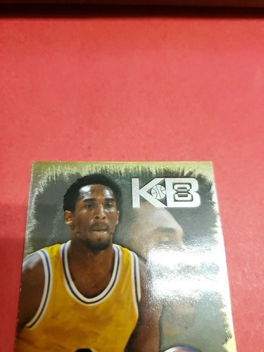 1998 COLLECTORS EDGE IMPULSE KB8 #4 KOBE BRYANT LAKERS - Picture 2 of 3