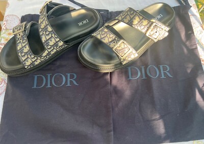 DIOR Herrn Sandalen, Original DIOR, kaum getragen. In perfekten Zustand.