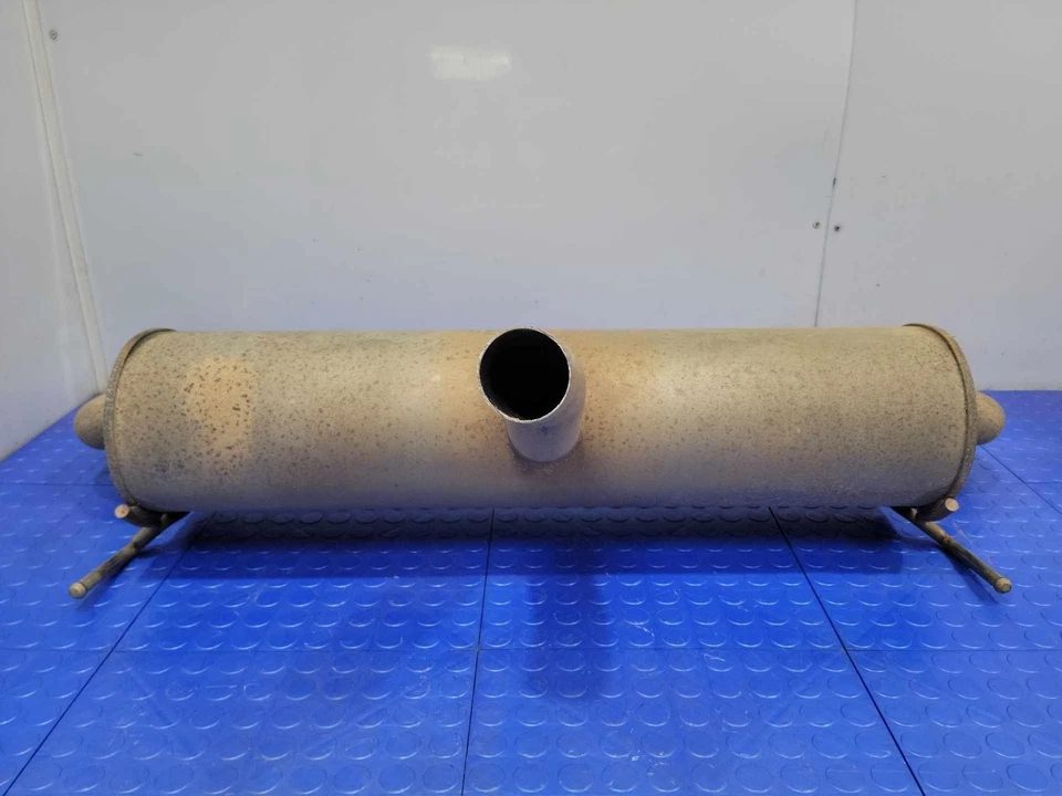 Silenciador de escape trasero genuino OEM 68185861AF Jeep Cherokee 2014-2015 3,2 L AWD Foto 2 de 4