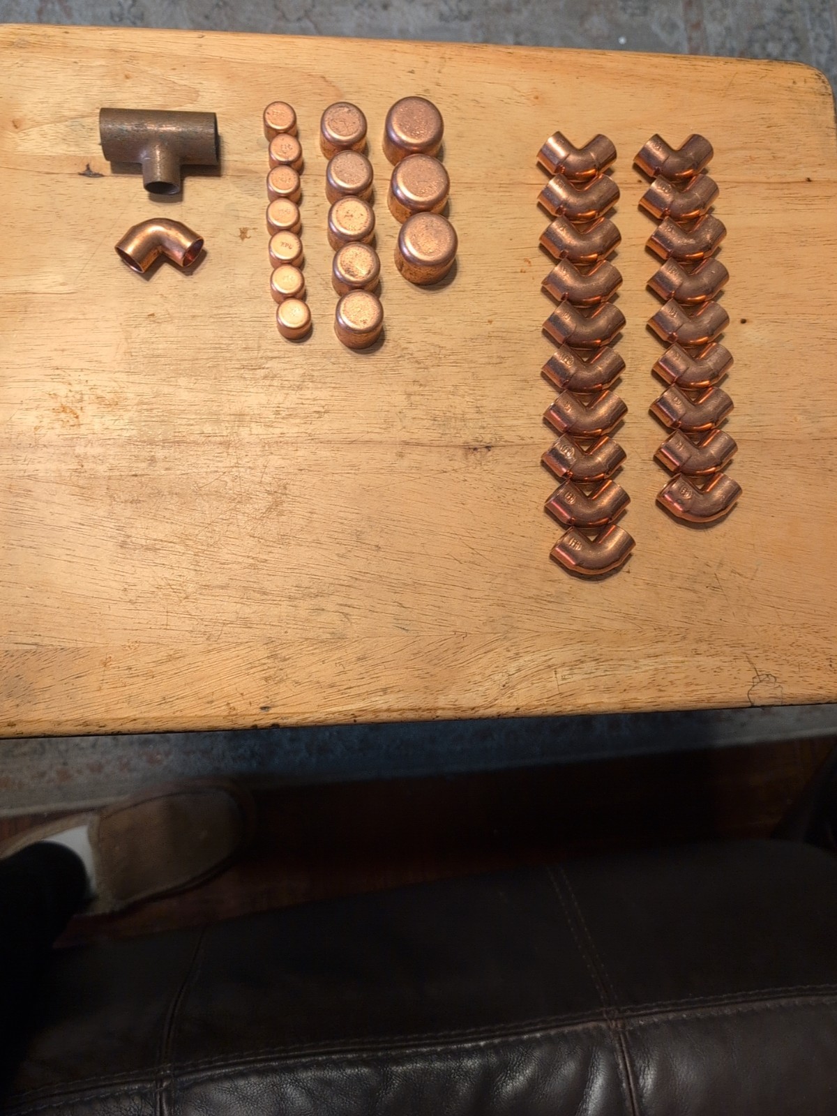 LOT OF 36 COPPER FITTINGS 1/2" 19 ELBOW 7 CAPS. 3/4" 7 CAPS. 1" 3 CAPS.