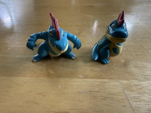 Vintage Pokemon TOMY Totodile Croconaw Figures Blue Plastic Toy Lot 2pc