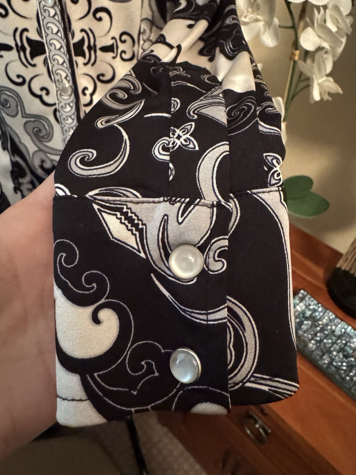 CACHE Blouse Snap Down Closure XS - image 4