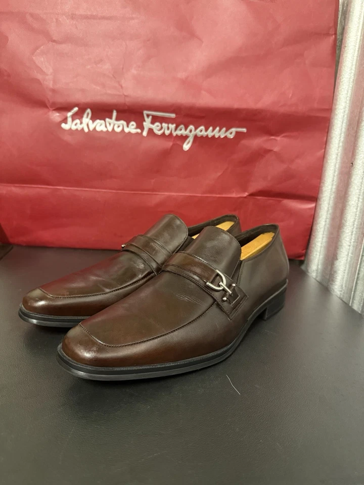 Zapato de vestir Bruno Magli Monaco mocasines de cuero borgoña hechos en Italia para hombre EE. UU. 11 Foto 4 de 4