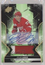 2019-20 SPx Premium Material Autos 14/25 Dylan Larkin #45 Auto 0g4