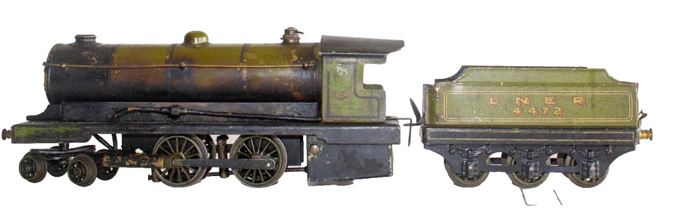 Frühe Version der englischen Bowman LNER Spur 0 Dampflokomotive 4-4-0 - Bild 2 von 4