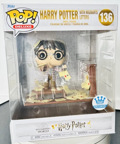 Funko Pop Deluxe Harry Potter With Hogwarts Letters #136 Funko Exclusive Vinyl