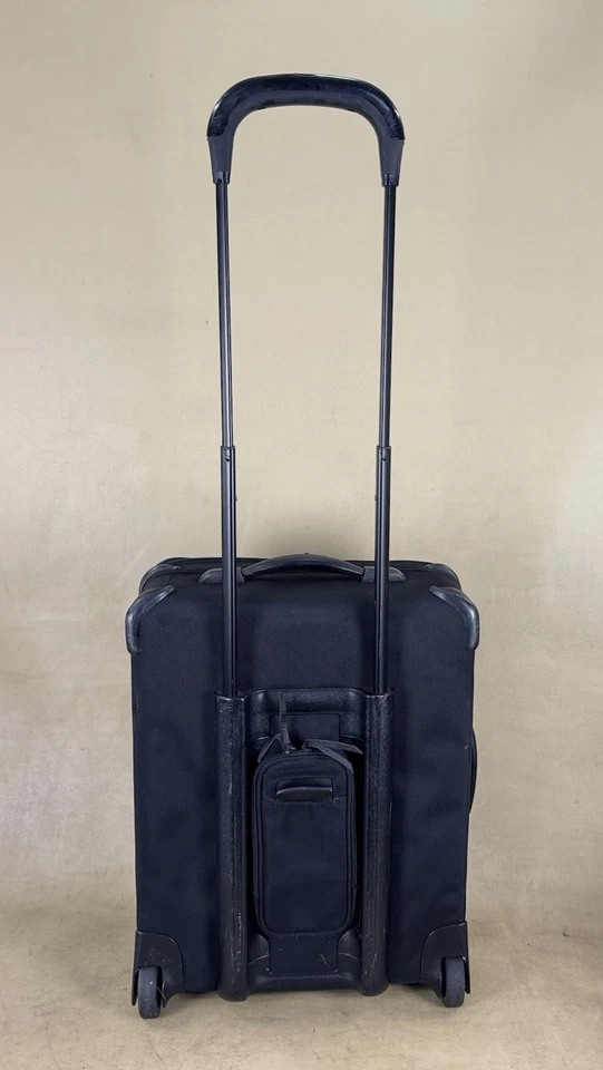 Briggs & Riley Baseline Black U420XW 20” Wide Body Upright Exp Carry On Suitcase - Image 4 of 4