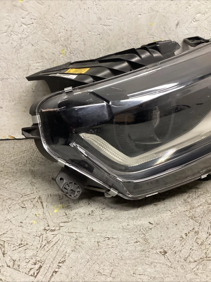 2016-2024 CHEVROLET CAMARO RIGHT RH PASSENGER SIDE HEADLIGHT AFTERMARKET HID ZL1 - Image 2 of 4
