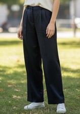 Brooks Brothers 346 Women  s Wool Dress Pants Size 6 Navy Blue Lined Pleated