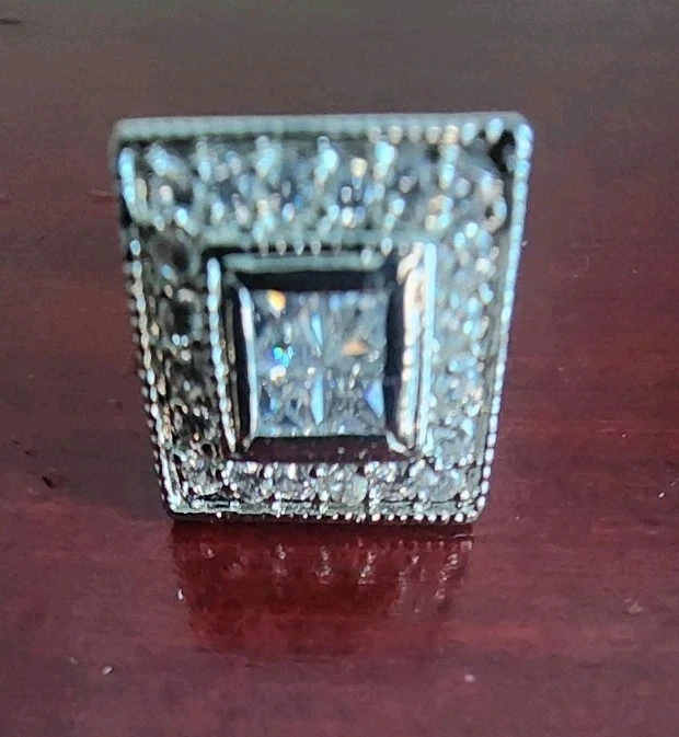 FAS 925 STERLING SILVER CLEAR ZIRCONIA SQUARE CUFFLINKS. GREAT CONDITION  - Image 2 of 4
