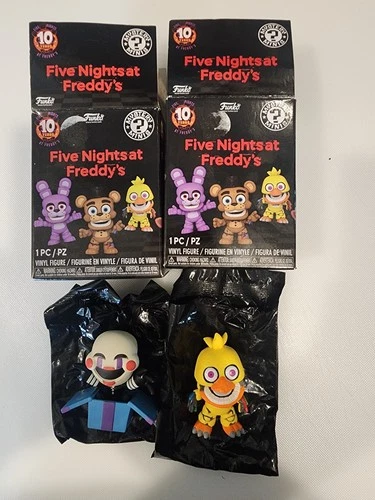 Five nights at Freddy's (FNAF) 10th Anniversary Marionette & Withered Chica