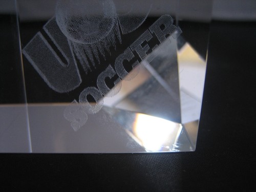 US SOCCER crystal souvenir paperweight - Bild 4 von 7